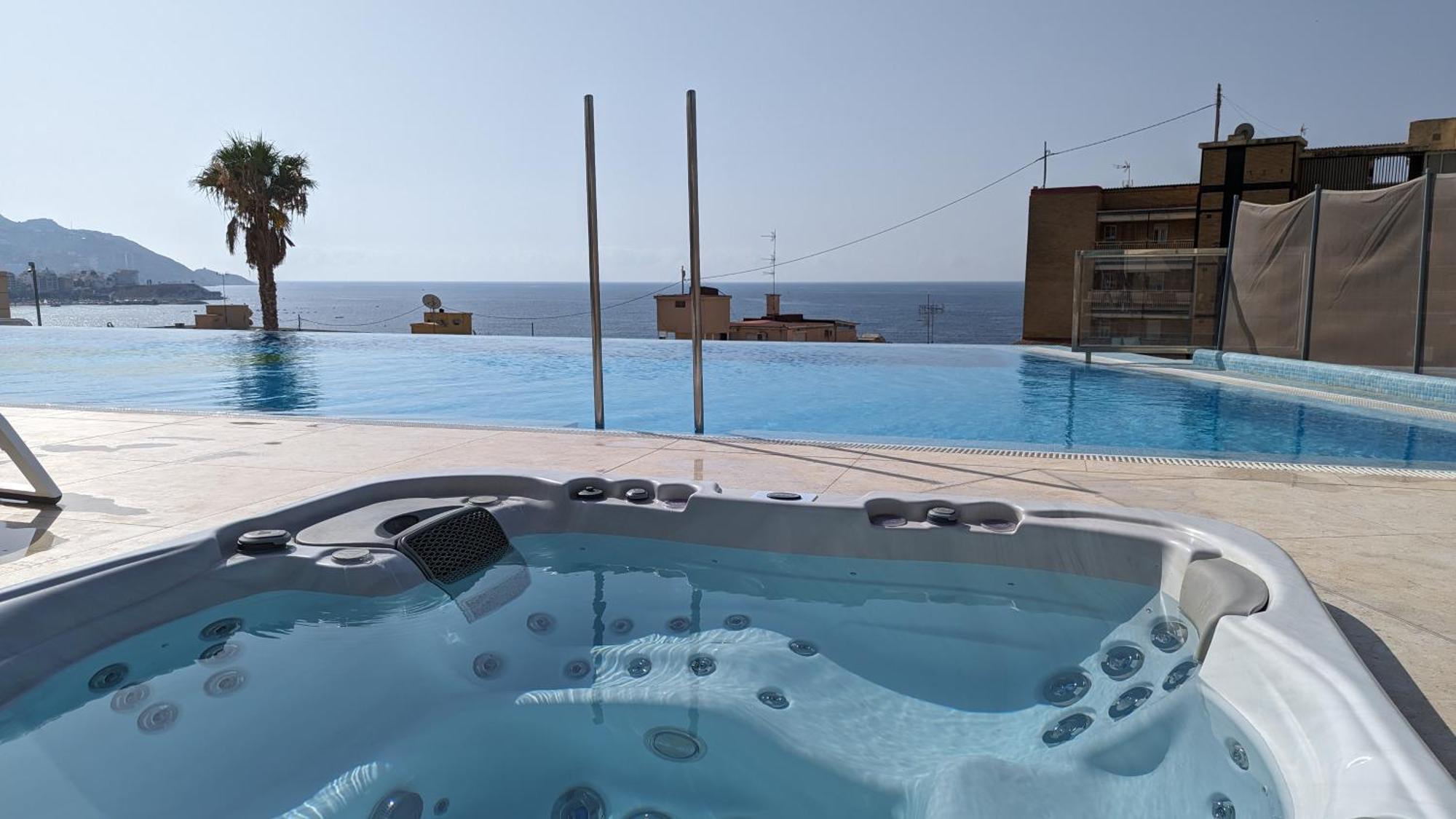 Sunset Cliffs Modern Apartment Benidorm Extérieur photo